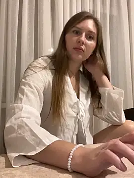 Elina1 online show from November 29, 9:40 pm