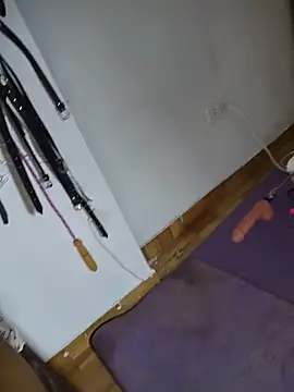 Kitty Kalifa online show from February 22, 4:46 am