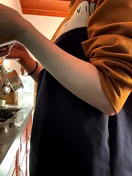 Emily-y online show from December 5, 3:37 am