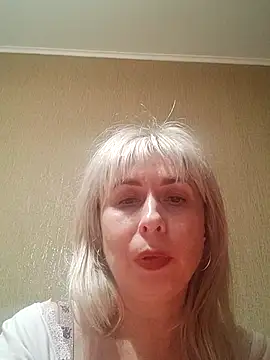 SelinaLovqx online show from October 22, 6:40 pm