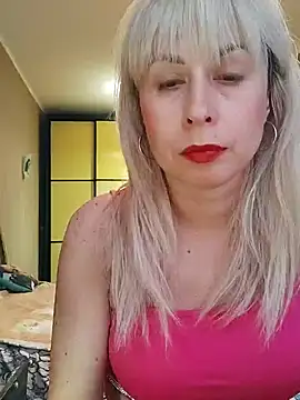 SelinaLovqx online show from November 1, 8:38 am