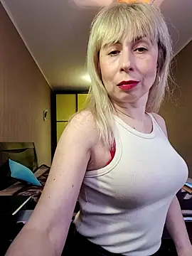 SelinaLovqx online show from March 7, 10:34 am