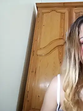 indilasixeey online show from November 9, 7:01 pm