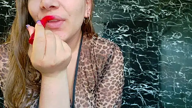 Snapshot of Biancka_ chatting on April 24, 5:32 am Biancka online show from April 24, 5:32 am