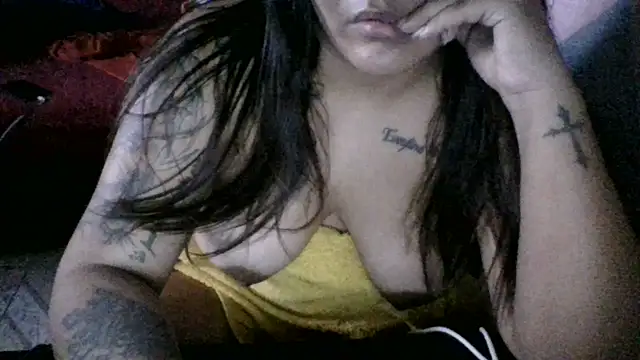 Jennifersbodyy online show from December 4, 6:23 am