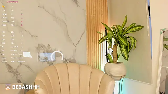 Fyre divine online show from November 22, 12:37 pm