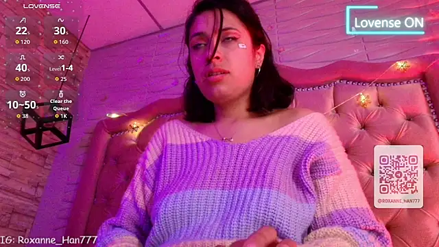 Snapshot of Roxanne_Han chatting on February 15, 7:51 am Roxanne Han online show from February 15, 7:51 am