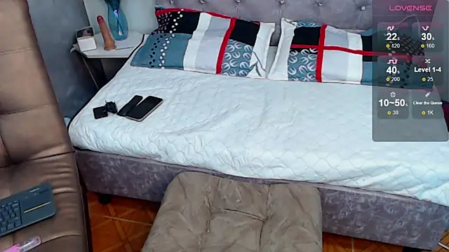 mary luckaysha online show from November 15, 6:26 pm