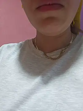 Sexy-girl online show from May 27, 12:18 am