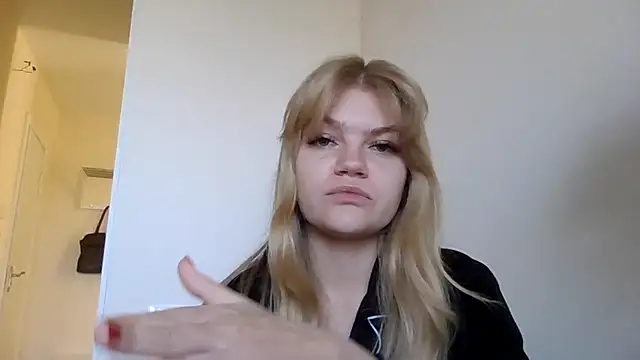 AuroraXRoses online show from October 23, 12:04 pm