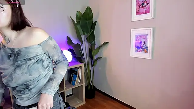 lexirouge   online show from October 30, 12:39 pm