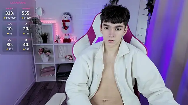 YamiTwink online show from December 19, 9:33 pm