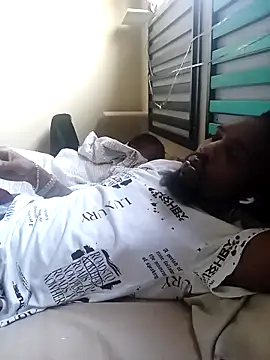 Snapshot of Blck420 chatting on December 16, 4:06 am Blck420 online show from December 16, 4:06 am