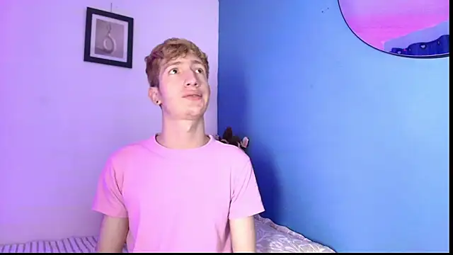 Erick Taylor3 online show from April 11, 7:40 pm