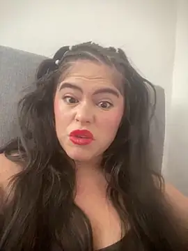 alahia66 online show from December 19, 1:18 pm