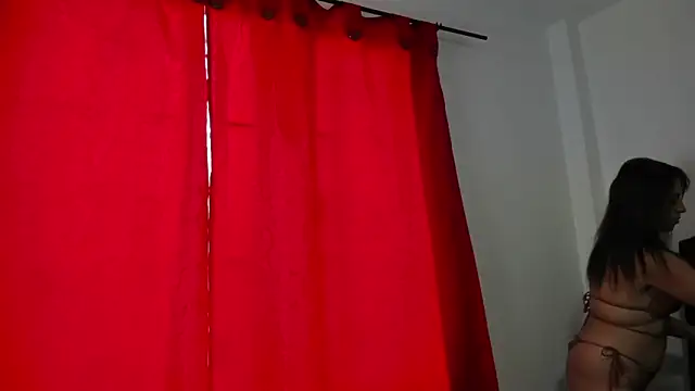 Mariam schubertt online show from October 31, 8:54 pm