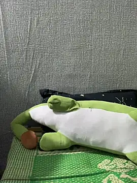 May2k2 online show from May 20, 2:56 pm
