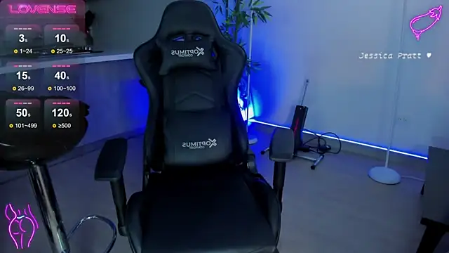 JessicaPratt online show from December 12, 9:15 pm