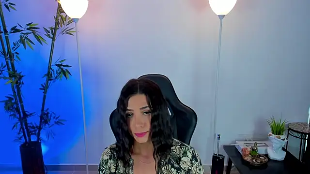 JessicaPratt online show from March 17, 3:40 pm