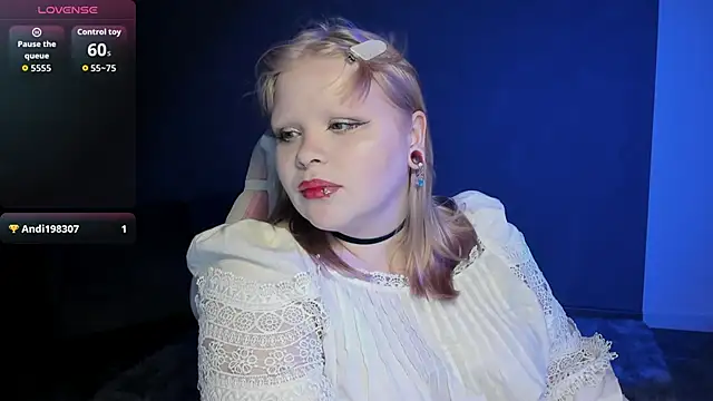 LottieReed online show from May 16, 6:21 am
