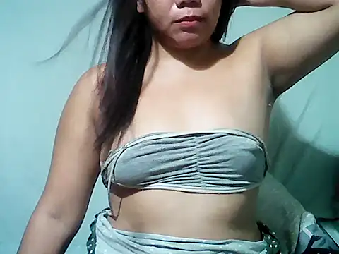 lady pam2025 online show from July 30, 11:37 pm