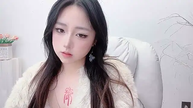 Love-hanzaizai718 online show from November 3, 7:42 am