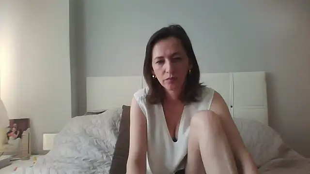 ArianaStarr online show from April 24, 7:11 am