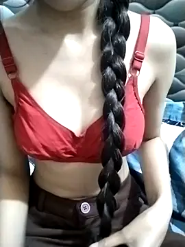 Snapshot of Amisha_Lovely chatting on February 13, 6:09 am Amisha Lovely online show from February 13, 6:09 am