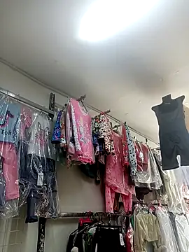 blanca24325 online show from December 2, 4:02 pm