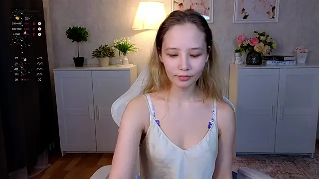 insaneinsomnia online show from November 10, 9:19 am