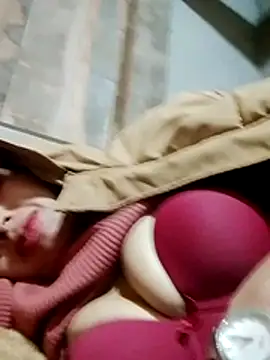 TRIEUTRIEU20 online show from December 4, 9:34 pm