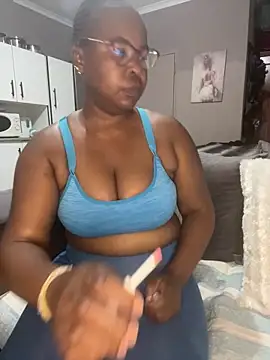 SweetCandy84 online show from February 11, 7:35 am