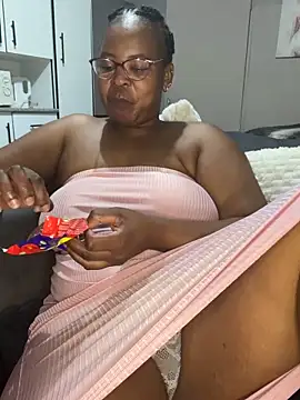 SweetCandy84 online show from March 23, 7:29 pm