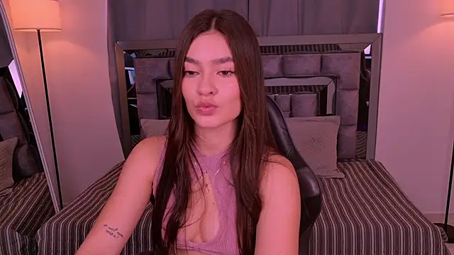 Bella Clark2 online show from July 26, 1:40 pm
