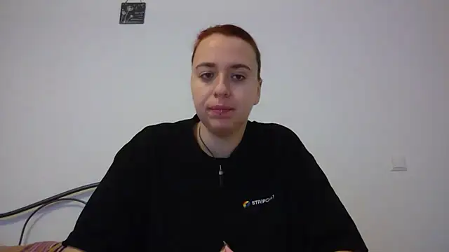 Latexaddictx  online show from November 10, 1:10 pm