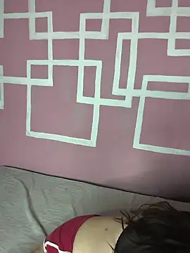 Esmesweet23 online show from November 27, 10:12 pm