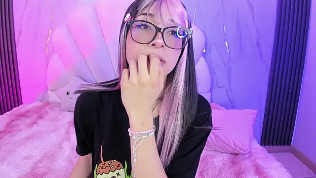 Damiian20  online show from May 29, 1:09 pm