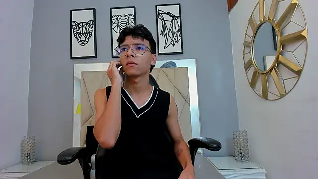 adams bobby online show from March 25, 11:05 am