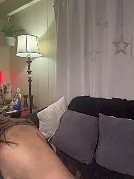 Snapshot of LadyCiaraLux chatting on November 10, 4:22 am LadyCiaraLux online show from November 10, 4:22 am