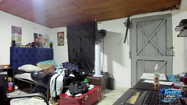 Snapshot of Malek_Ivonny chatting on February 27, 2:33 am Malek Ivonny online show from February 27, 2:33 am