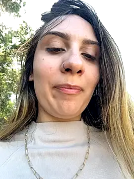 sarah honey   online show from November 7, 2:06 pm