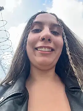 sarah honey   online show from December 1, 3:06 pm