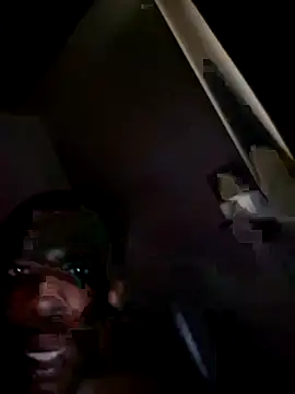 Snapshot of Rayraythegoat chatting on February 5, 9:25 am Rayraythegoat online show from February 5, 9:25 am