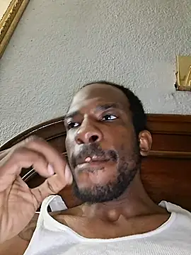 Snapshot of Rayraythegoat chatting on February 22, 11:58 pm Rayraythegoat online show from February 22, 11:58 pm