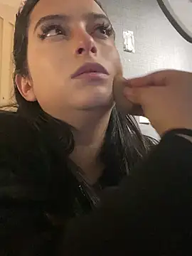 Kloe Novoa online show from January 15, 1:37 pm