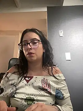 Kloe Novoa online show from February 9, 1:26 pm