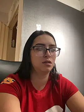 Kloe Novoa online show from February 12, 1:39 pm