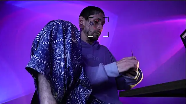 TokyoHatsumoto online show from November 30, 9:57 am