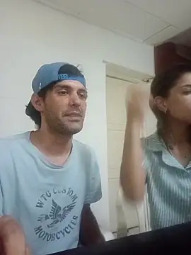 Snapshot of Capriflow chatting on December 16, 12:48 am Capriflow online show from December 16, 12:48 am