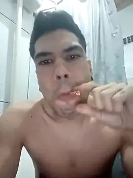 Snapshot of Godsitopro chatting on November 1, 6:04 am Godsitopro online show from November 1, 6:04 am